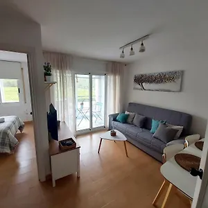 A 300 Mts De La Playa, 25 Minutos De Port Aventura Y 50 De Barcelona Apartment